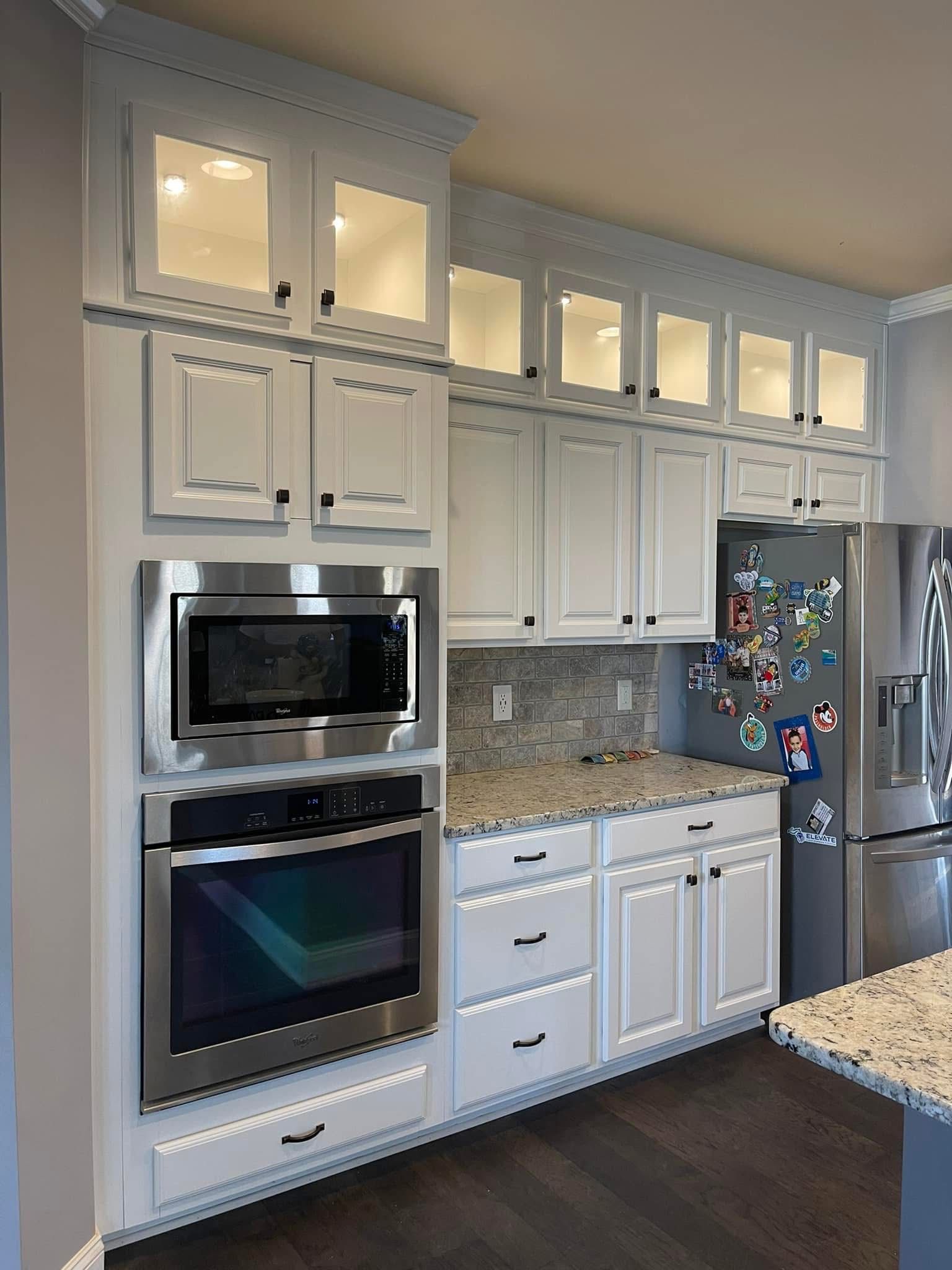 White kitchen cabinets